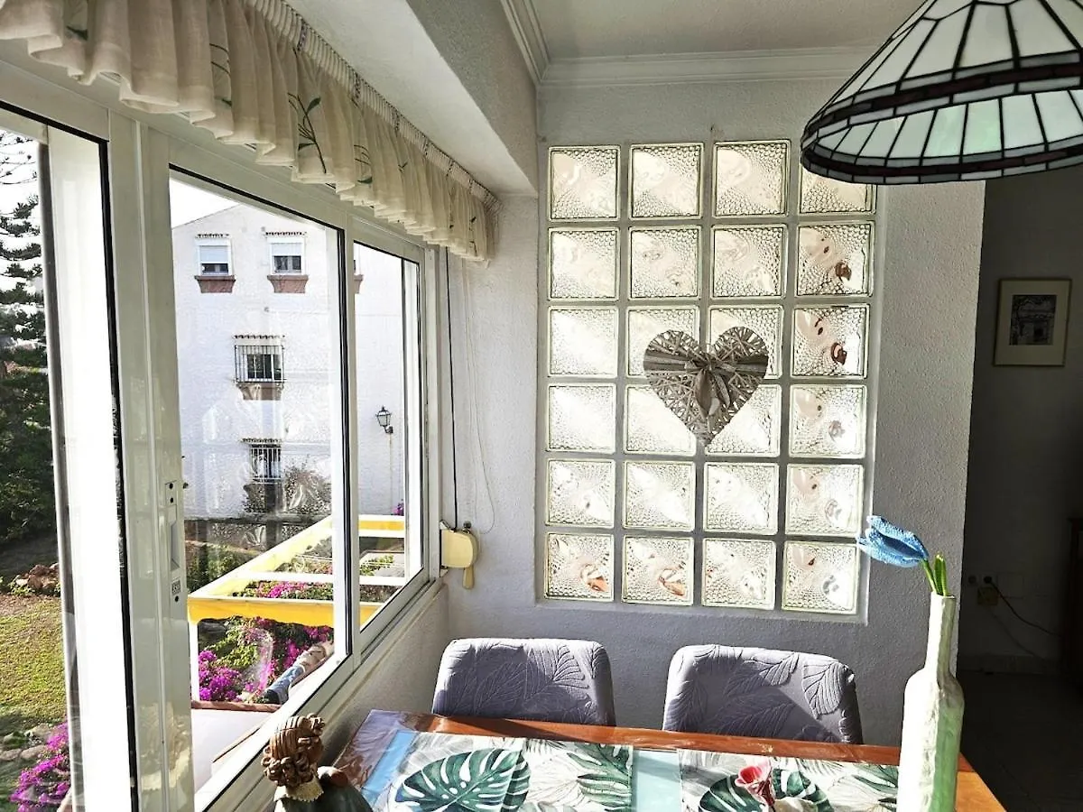 Apartment Mango With Terrace Near The Sea, Two Minutes From The Beach Torrox