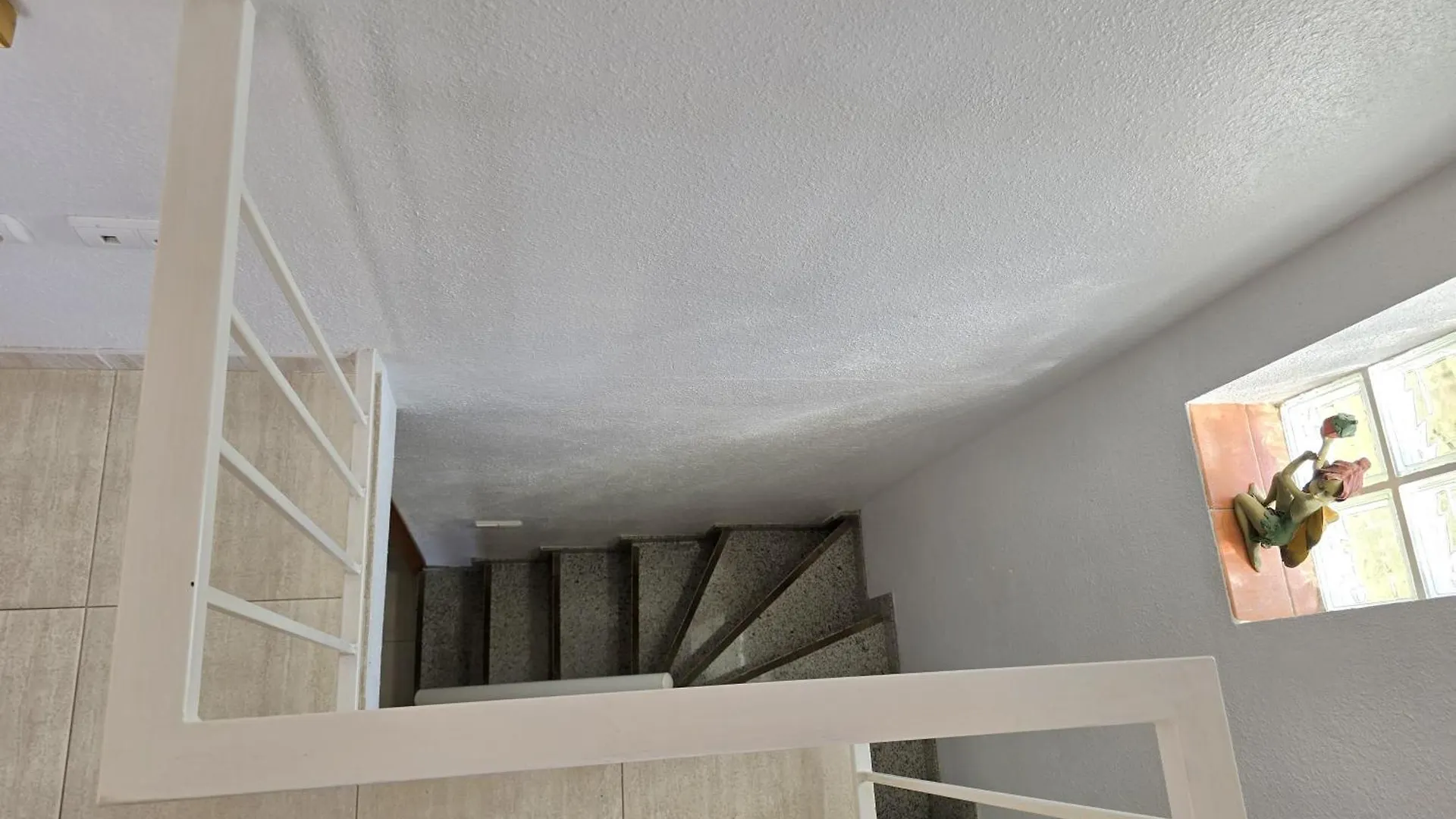 Apartment Mango With Terrace Near The Sea, Two Minutes From The Beach Torrox