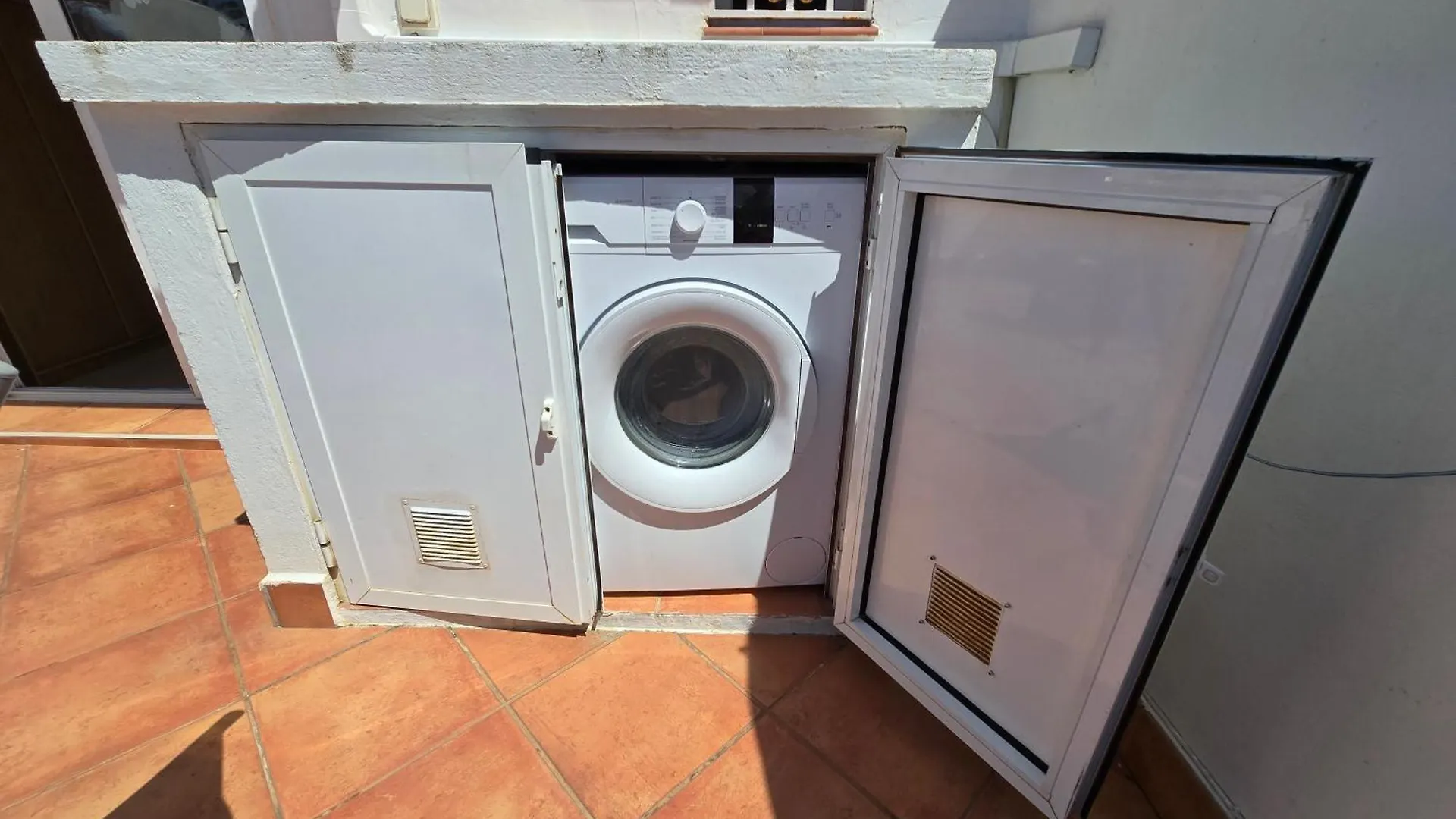 Apartment Mango With Terrace Near The Sea, Two Minutes From The Beach Torrox