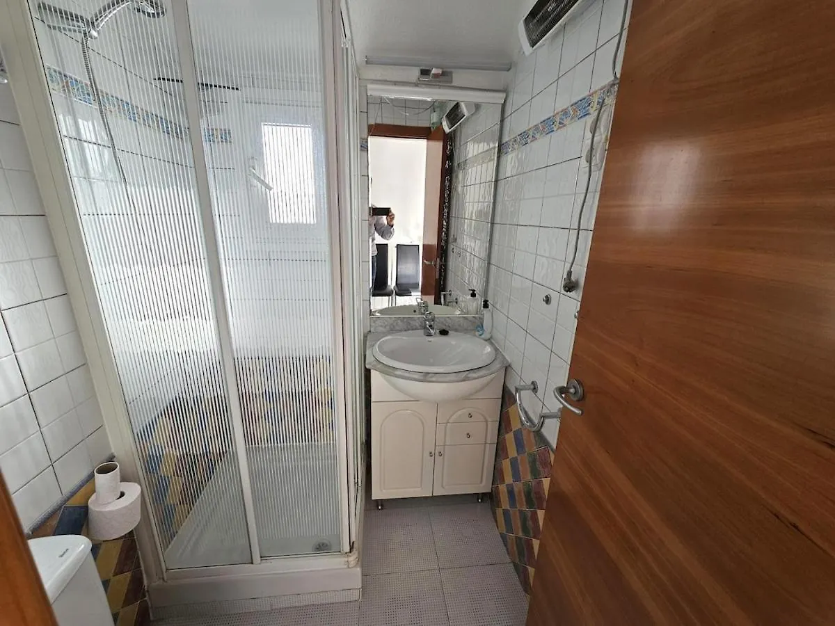 Apartment Mango With Terrace Near The Sea, Two Minutes From The Beach Torrox 0*,