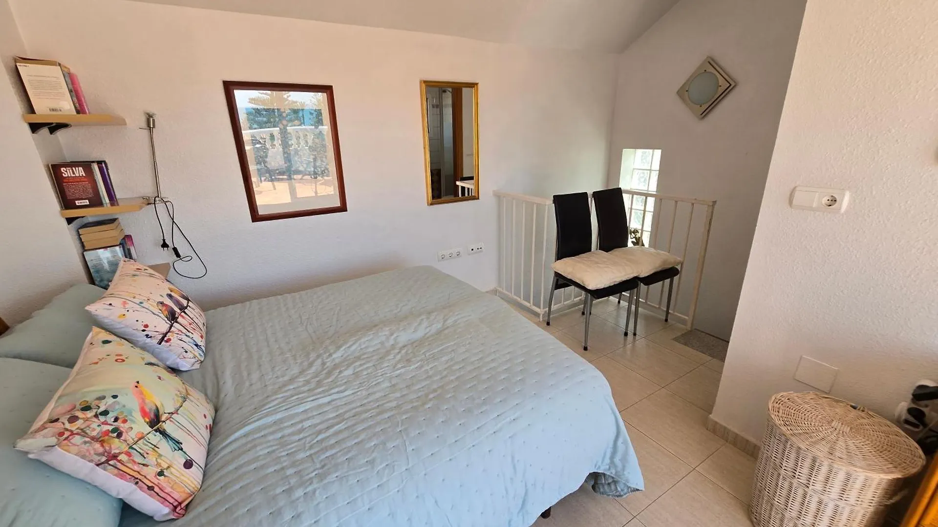 Apartment Mango With Terrace Near The Sea, Two Minutes From The Beach Torrox